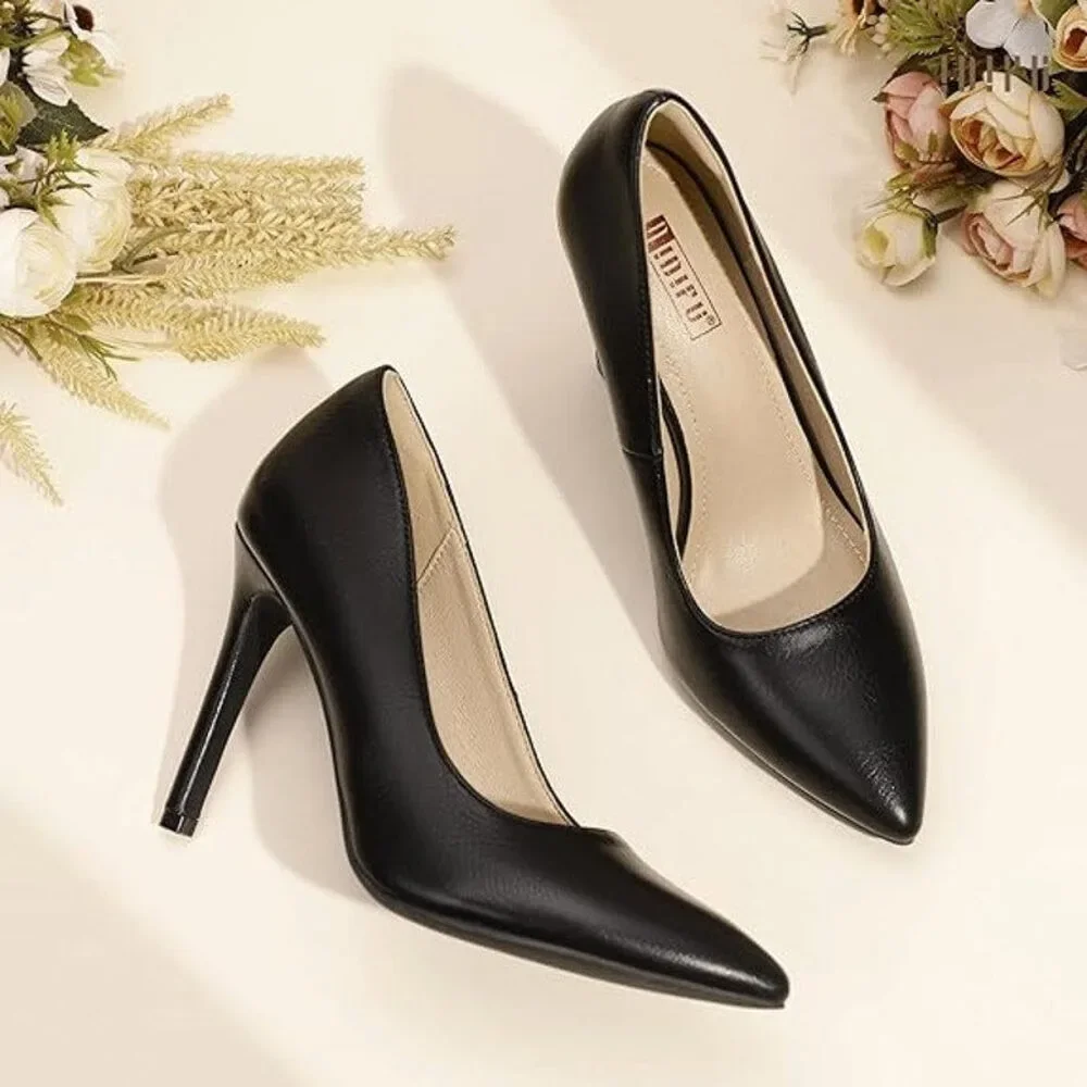 IDIFU Womens Size 8 Black Faux Leather 4